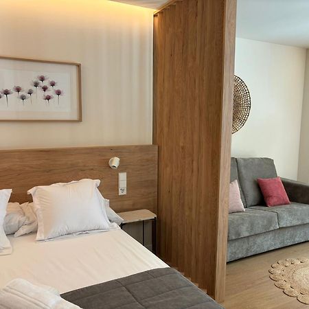 Apartamentos Joaquin Costa Santander Buitenkant foto