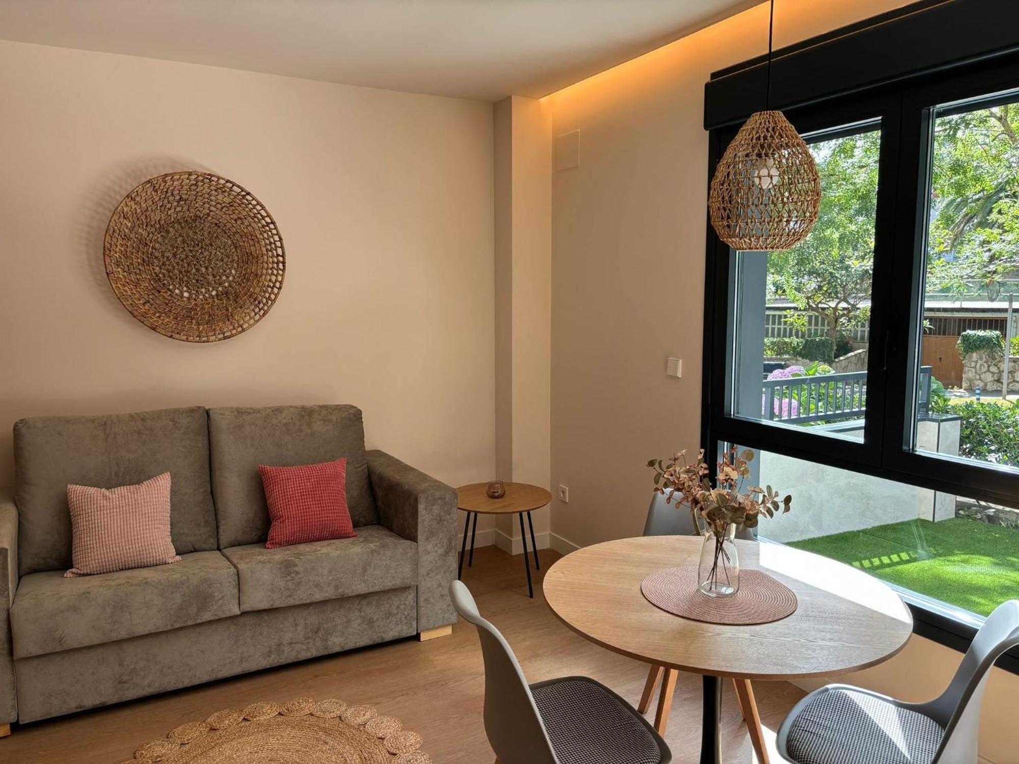 Apartamentos Joaquin Costa Santander Buitenkant foto